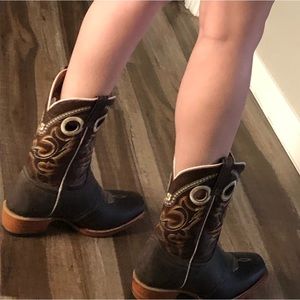 Women’s cowboy boots